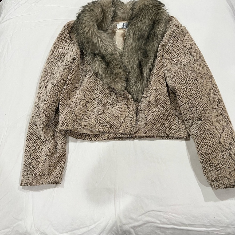 Silverado animal print jacket size Large